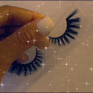 18mm-22mm mink lashes ✨💛